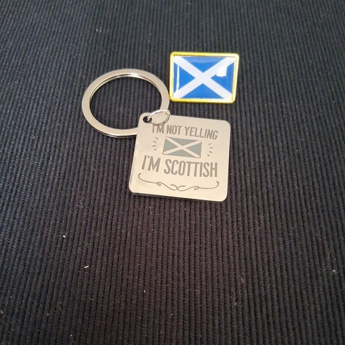 Scotland keyring and pin - fc,