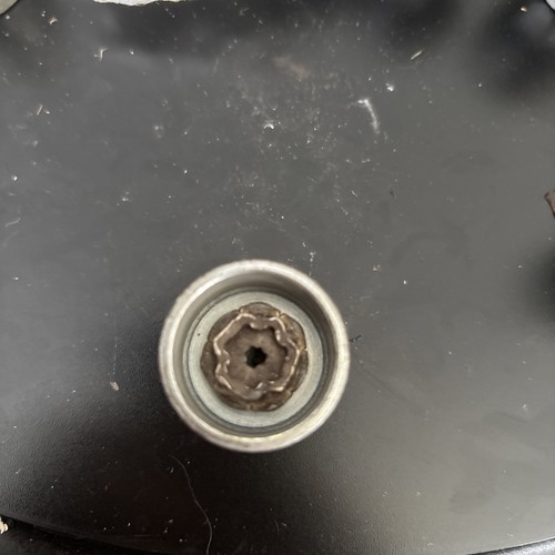 Audi locking wheel nut - wheel,