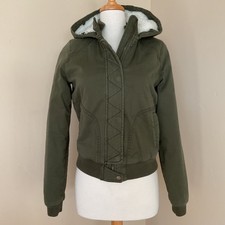 Hollister’s Heritage Women's