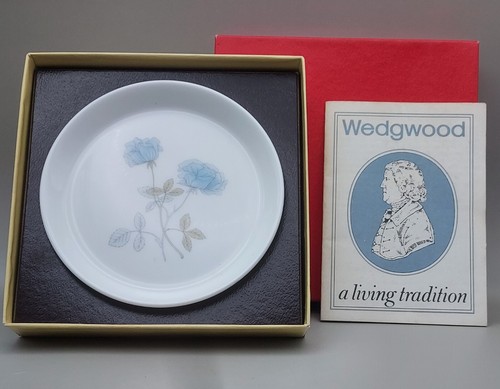 Wedgewood ice rose small - wedgewood,
