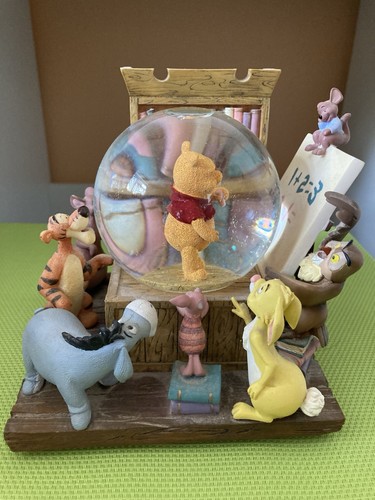 Winnie the pooh snow glitter - the,