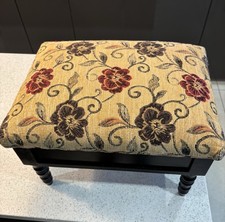Mahogany Floral Footstool With Storage Apprpx 39 X 30 X 29cm