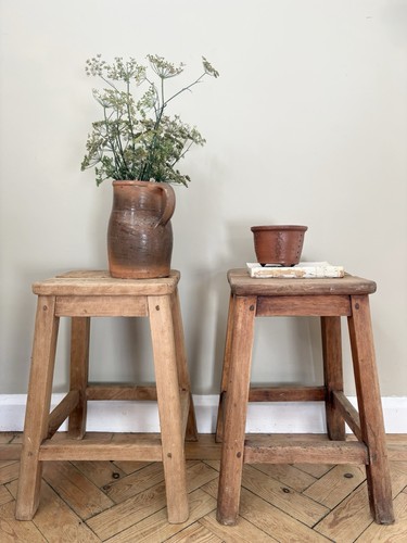 Pair french bedside - french,