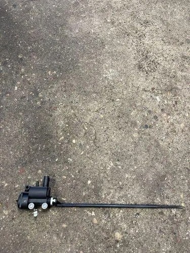 Bmw e70 fuel - tank, cover