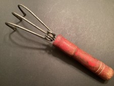 Vintage 3 Spring Tine Hand