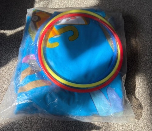 Kids plastic paddling pool - plastic,