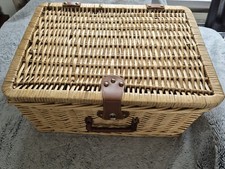 Wicker& Tartan Picnic Basket X