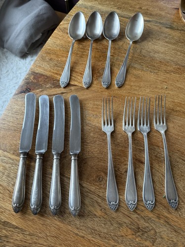 12pc silver plated flatware - silver,