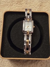 Boxed Ladies Fossil f2 Two
