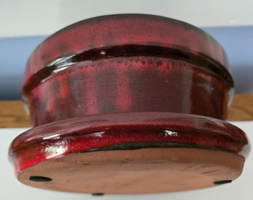 Dark red round ceramic - red,