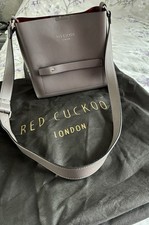 Red Cuckoo Women's Hand