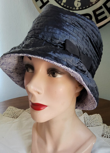 Vtg flapper style cloche hat - flapper,