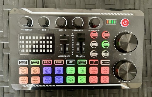 Live sound card - live,