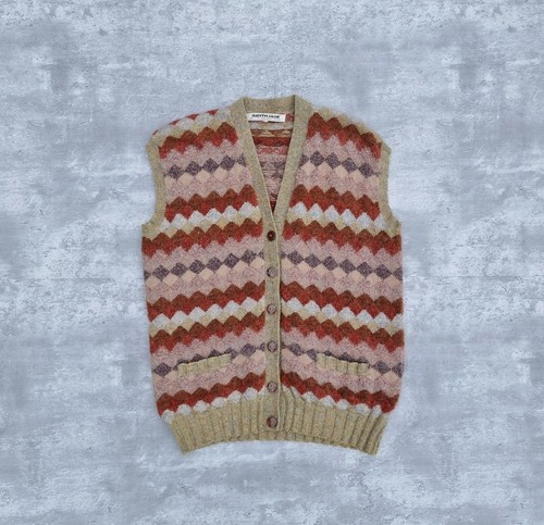 Vintage judith glue scotland - judith,