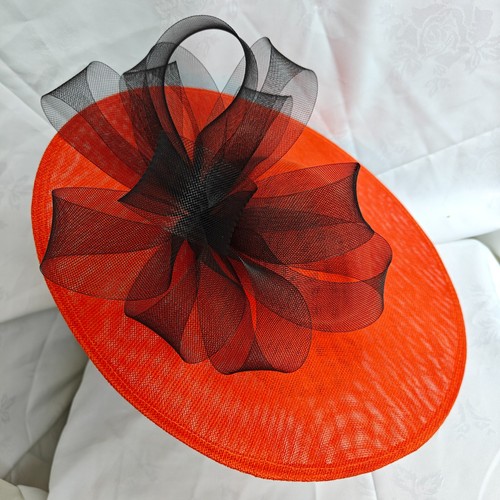 Orange black wide - orange, brim