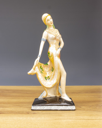 Peggy davies egyptian dancer - davies,