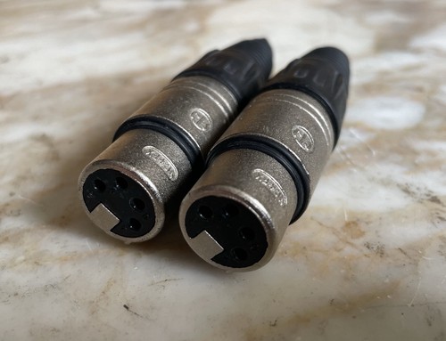 Neutrik pin female xlr lot - 4,