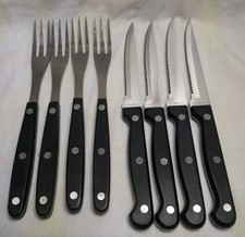 8 Piece Traditional Steak Knife & Fork Set, Black, Triple Riveted Handles