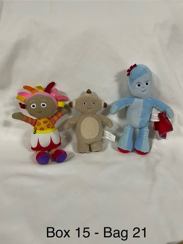 The night garden plush - night,