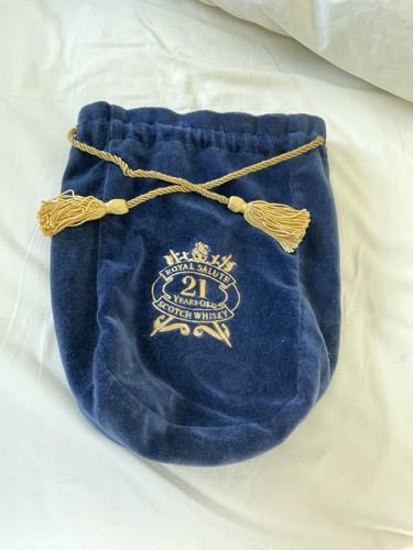 Royal salute years old - salute, 21