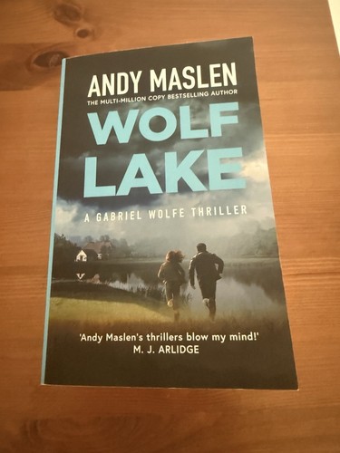 Wolf lake - wolf, wolfe