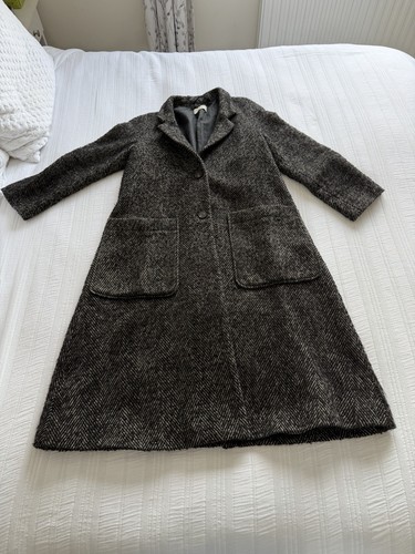 Toast black brown herringbone - black,