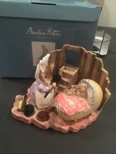 Border Fine Arts Beatrix