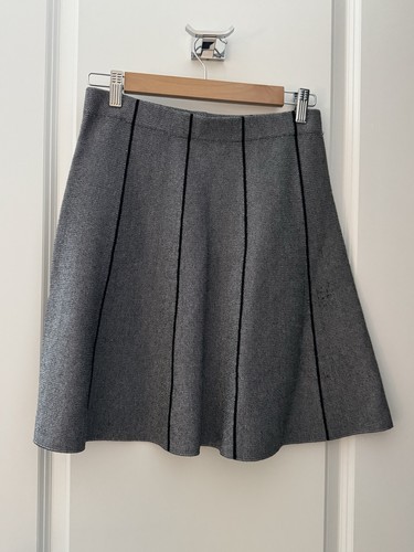 Zara basic line skirt size - zara, a