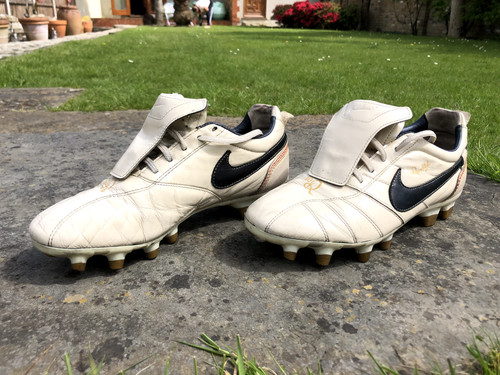 Nike ronaldinho football boots - nike,