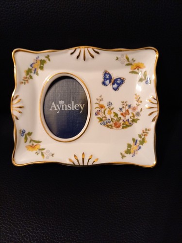 Aynsley cottage garden picture - aynsley,