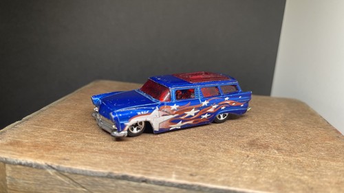 Hot wheels crate from 2006 - hot,
