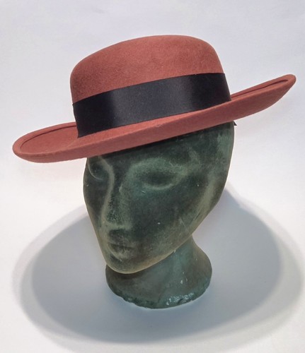 Ladies vintage peter bettley - vintage,