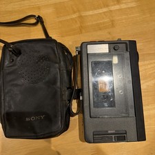 TC-40 SONY PORTABLE CASSETTE
