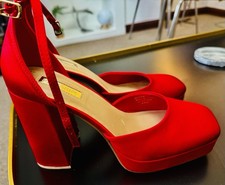 Nice Red Satin Shoes Size 7