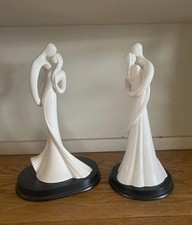 Circle of Love Kim Laurence