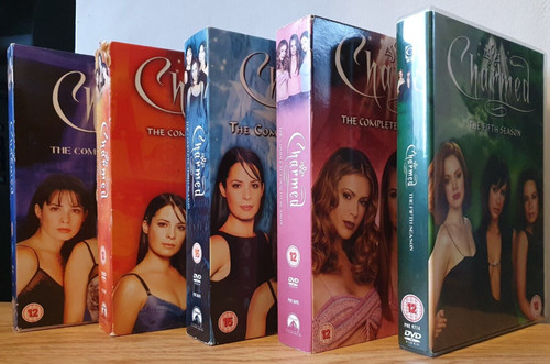 Charmed complete seasons - complete,