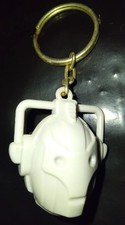 VINTAGE(-ISH?) Doctor Who Cyberman Head Keyring Keychain