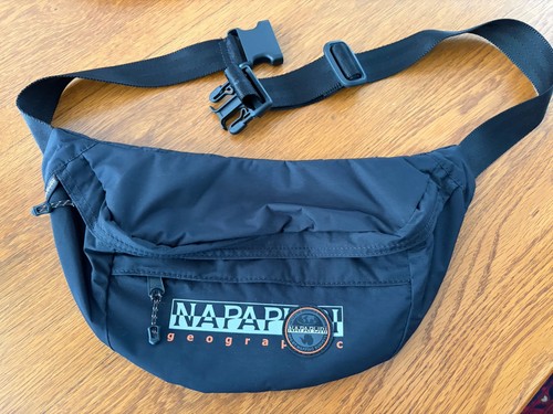 Napapijri geographic bum - geographic,