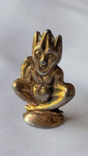 3cm tall vintage brass - 3cm,