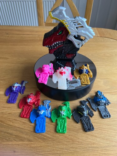 Power rangers dino fury - rangers, dx