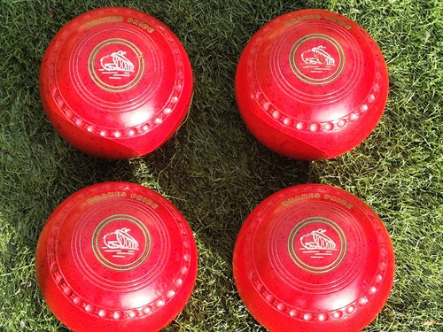 Cherry red drakes pride - red,