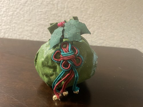 Vtg silvestri paper mache - vtg,