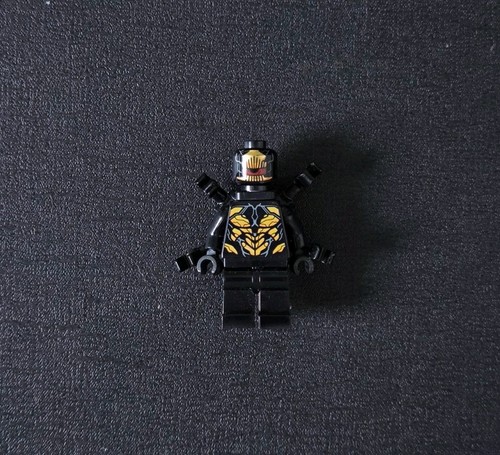 Lego minifigure outrider - minifigure, |