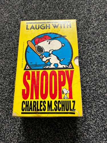 Vintage laugh with snoopy - laugh, box