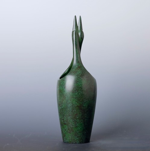 Superb crane head bronze vase - superb,