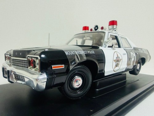 Ertl 1974 dodge monaco - 1/18,