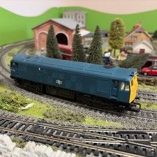 HORNBY OO GAUGE BR CLASS 25