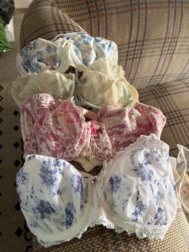 Pretty vintage laddies