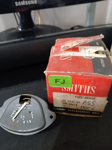 Smiths fuel gauge - fuel, austin