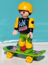 PLAYMOBIL FIGURE CHILD ANTIQUE CHILDREN SCOOTER CITY PARK GARDEN SKATE ref 3709